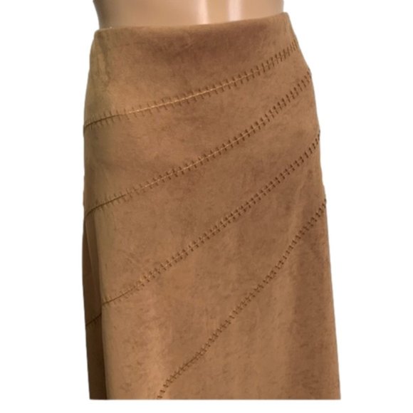 26 NORTON Mcnaughton Woman’s suede like midimaxi skirt - Picture 3 of 5